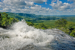Mutinondo Falls 2.jpg - Zamstockphotos.com